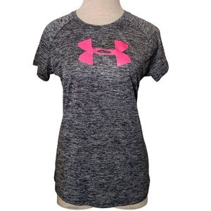 UNDER ARMOUR Heat Gear Short Sleeve,   sz GIRLS YOUTH XL, WITH BIG LOGO ON FRONT